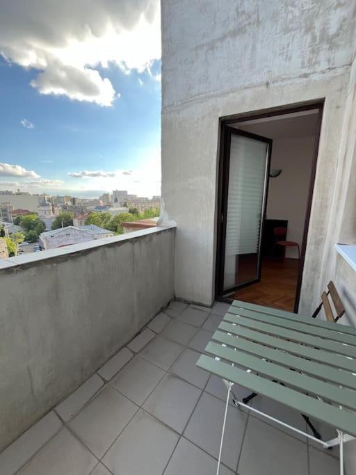 Downtown Unirii Square Private Economy Rooms With Shared Amenities Bucareste Exterior foto